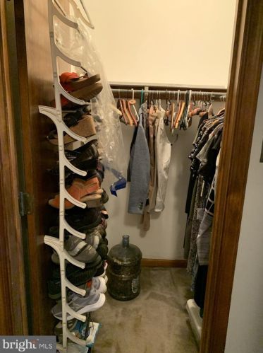 1331 Westminster Dr, Downingtown PA  19335-3652 exterior