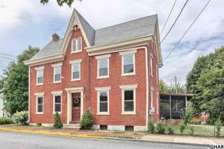 302 Bedford St, Carlisle, PA 17013-1909