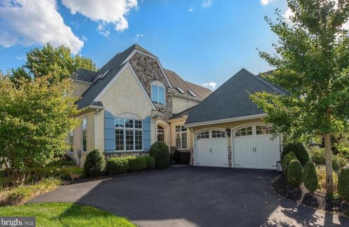 104 Green Ln, Haverford, PA 19041-2025