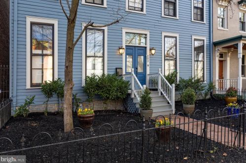 203 9th St, Washington, DC 20002-6109