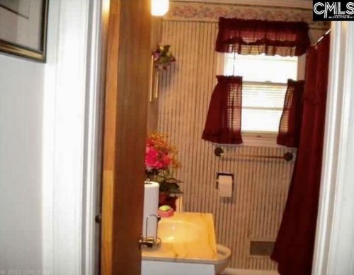 7106 Salley Rd, North, SC 29112-9056