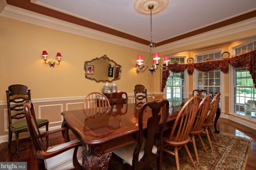 7 Mckinley Ave, Blenheim NJ  08012-5355 exterior