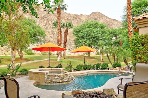 55685 Riviera, La Quinta CA  92253-4750 exterior