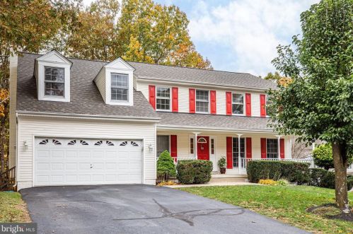 9813 Fendale Ln, Fredericksburg, VA 22408-9529