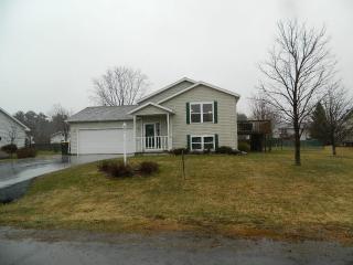 6107 Birchwood Ln, Weston, WI 54476-4058