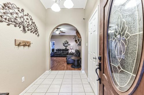 2037 Estate Dr, Deer Park, TX 77536-5809
