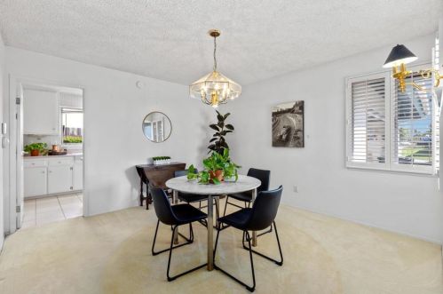 5818 Honors Dr, San Diego, CA 92122-2237