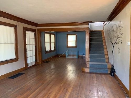 107 Heaton St, Bass Lake, IN 46534-2417