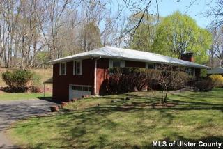 310 Thomas St, Hurley, NY 12443-5416