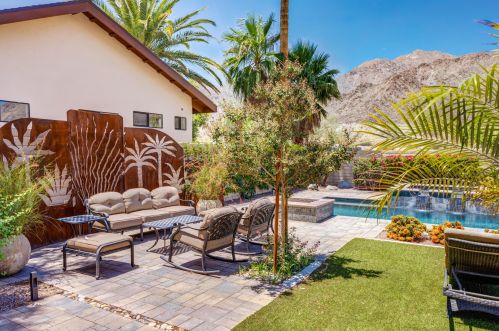 54435 Avenida Madero, La Quinta CA  92253-3620 exterior
