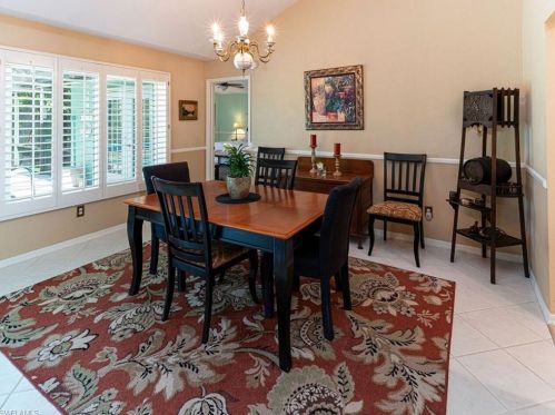 2309 Kings Lk Blvd, Naples FL  34112-5306 exterior