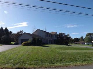 5260 Spruce St, Schnecksville, PA 18078-2640