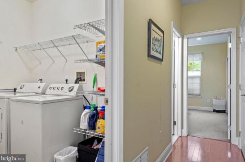 5 Brighton Pl, Swedesboro NJ  08085-5060 exterior