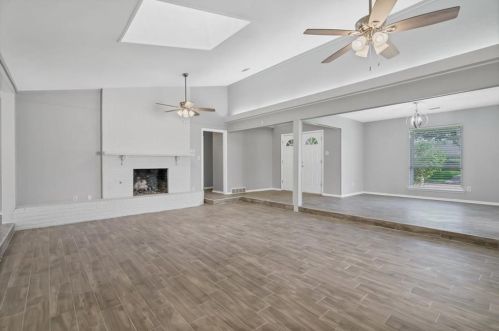 912 Hillsdale Dr, Richardson, TX 75081-5232