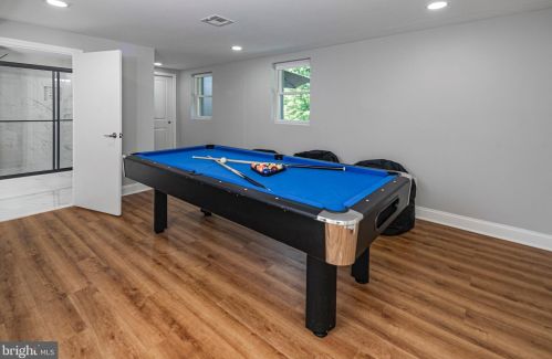 107 Westcott Rd, Princeton NJ  08540-3061 exterior