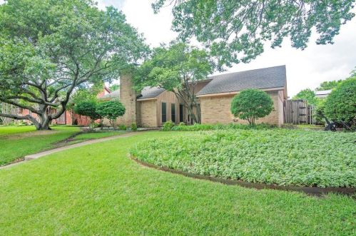 2505 Deep Valley Trl, Plano, TX 75023-7865