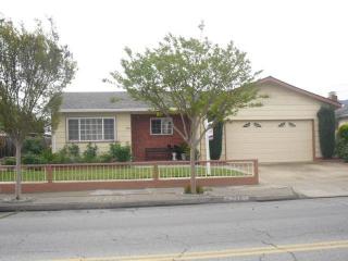 760 Welburn Ave, Gilroy, CA 95020-4135