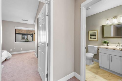 2625 Westberry Dr, Santa Rosa CA 95403-7207 exterior