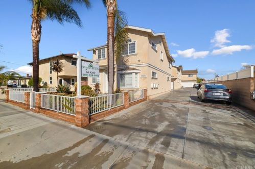 15626 Larch Ave, Lawndale, CA 90260-2606