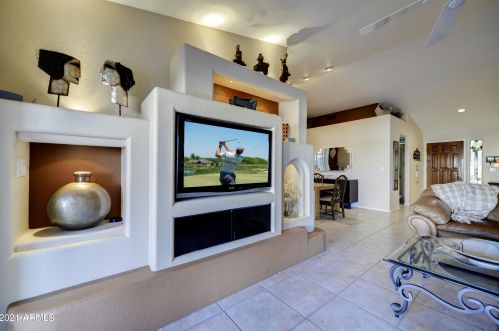 19836 90th Dr, Peoria, AZ 85382-8684