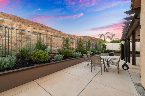 36266 Waxen Rd, Lake Elsinore CA  92532-2565 exterior