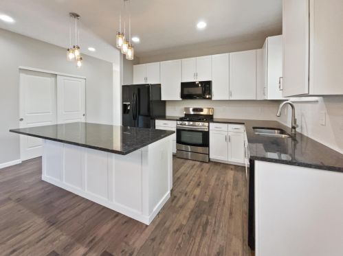 7954 Narrow Leaf Dr, Blacklick OH  43004-6045 exterior