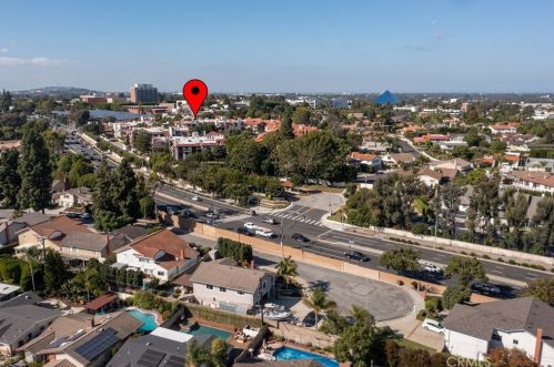 6224 Riviera Cir, Long Beach, CA 90815-4779