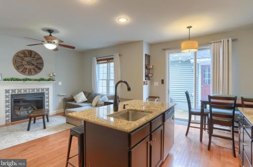 302 Witwer Way, Mount Joy PA  17552-1162 exterior