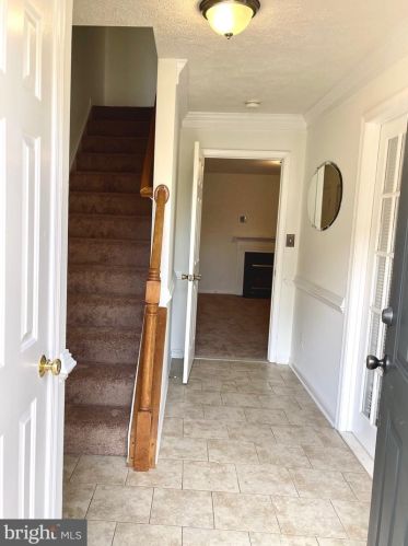 514 Clint Ln, Fredericksburg VA  22405-8701 exterior