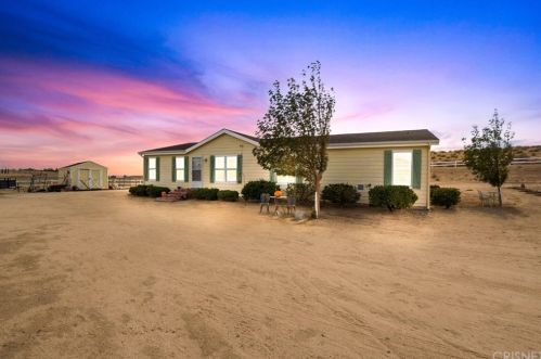 13303 Impulse Dr, Lancaster, CA 93536-9743