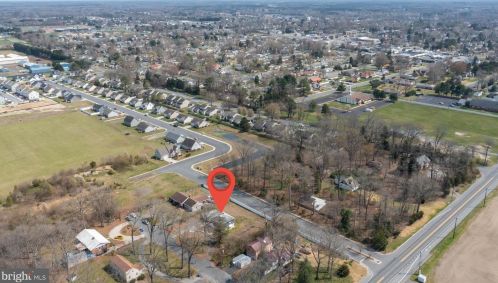 6946 Dogwood Dr, Seaford, DE 19973-6900