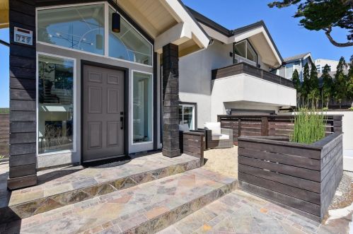 731 El Granada Blvd, Princeton By The Sea, CA 94019-4910