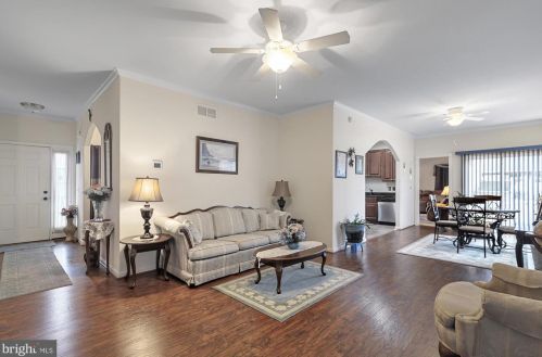 143 Robin Way, Magnolia DE  19962-2632 exterior