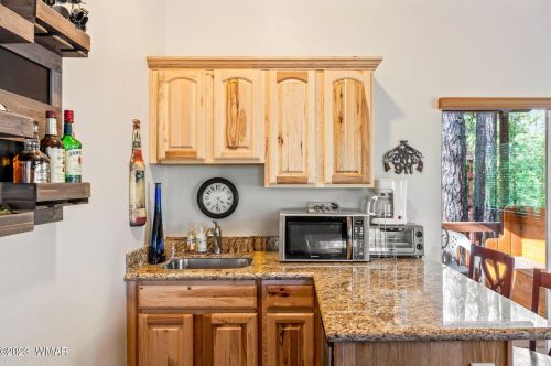 2729 Loma Linda Dr, Pinetop AZ 85935-7259 exterior