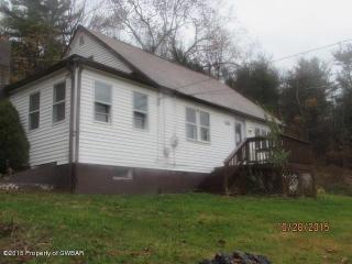 243 Creek Rd, Wapwallopen, PA 18660-1728