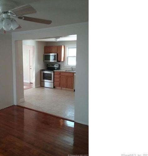 55 Fog Plain Rd, Waterford, CT 06385-1726