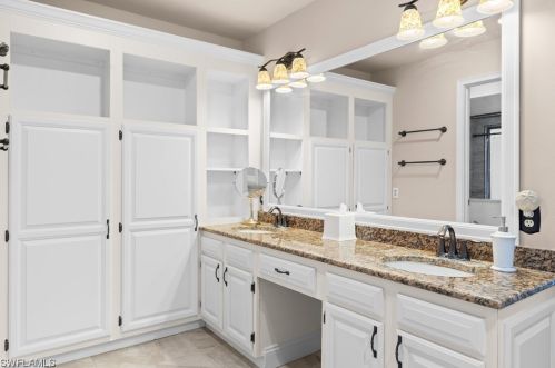 28425 Highgate Dr, Bonita Springs FL  34135-6832 exterior