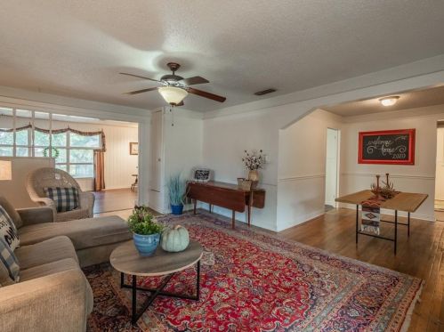 1011 Ollie St, Stephenville, TX 76401-2954