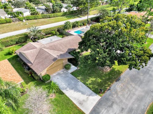 817 23rd Ln, Delray Beach, FL 33445-2003