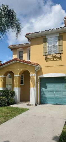 3048 Seaview Castle Dr, Kissimmee, FL 34746-5533