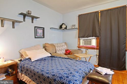 17 Adams St, West Enola PA  17025-2802 exterior