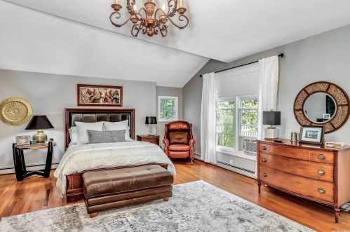 253 Union Ave, Islip Manor NY  11751-4710 exterior