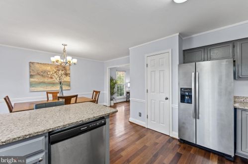 16869 Miranda Ln, Woodbridge VA  22191-5142 exterior