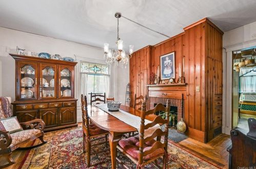 37 Prospect Ave, Middletown NY  10940-4119 exterior