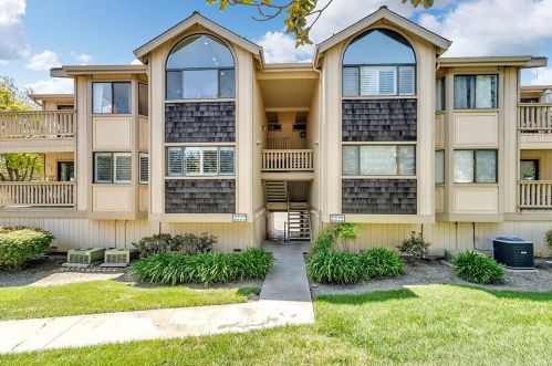 2272 Brega Ct, Morgan Hill, CA 95037-3871