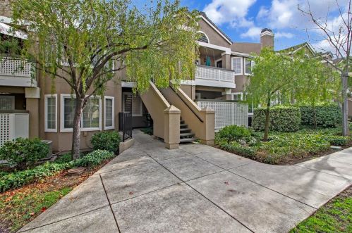 858 Lake Mcclure Dr, San Jose, CA 95123-2473