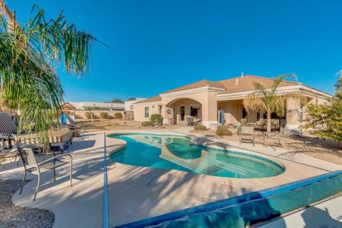 4743 Fallen Leaf Ln, Glendale, AZ 85310-3006