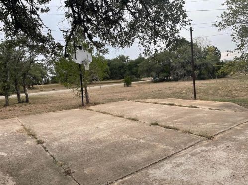 210 Oak Springs Dr, Mount Sharp TX  78620-4106 exterior