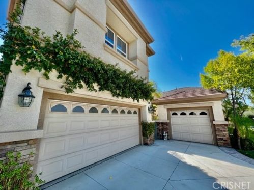28356 Infinity Cir, Santa Clarita, CA 91390-5711
