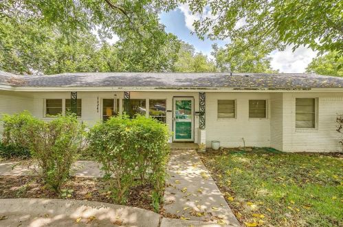 6900 Kirkwood Rd, Fort Worth, TX 76116-9421